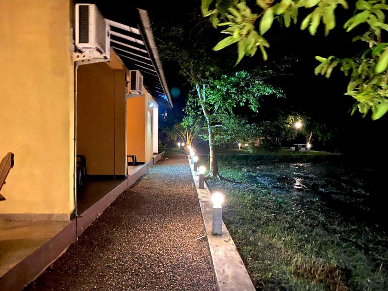 Athyantha Resort Anuradhapura Bagian luar foto